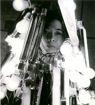 Atsuko Tanaka »Electric Dress«