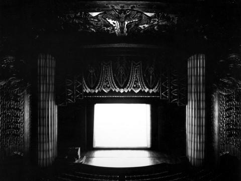 Hiroshi Sugimoto »Theaters« | Paramount, Oakland, 1994