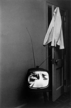 Lee Friedlander »The Little Screens« | TV Interieur