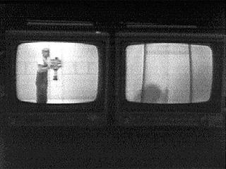 Heinz Breloh «Two Cameras Capture a Room» Heinz Breloh «Two Cameras Capture a Room»