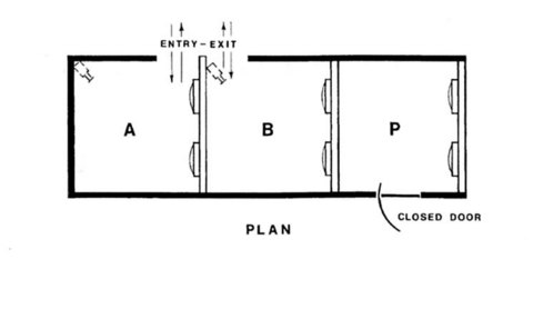 Dan Graham »Time Delay Room« | »Time Delay Room 6«