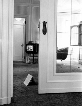 Lynn Hershman «Commercials for NY Hotel Rooms» | Plaza Hotel New York