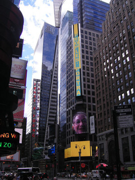 Ga Zhang »Peoples' Portrait« | Times Square, New York